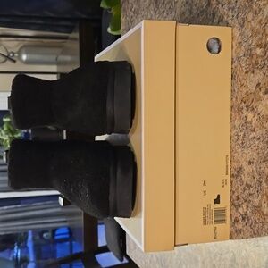 Michael Kors Winnie Faux Shearling Boot